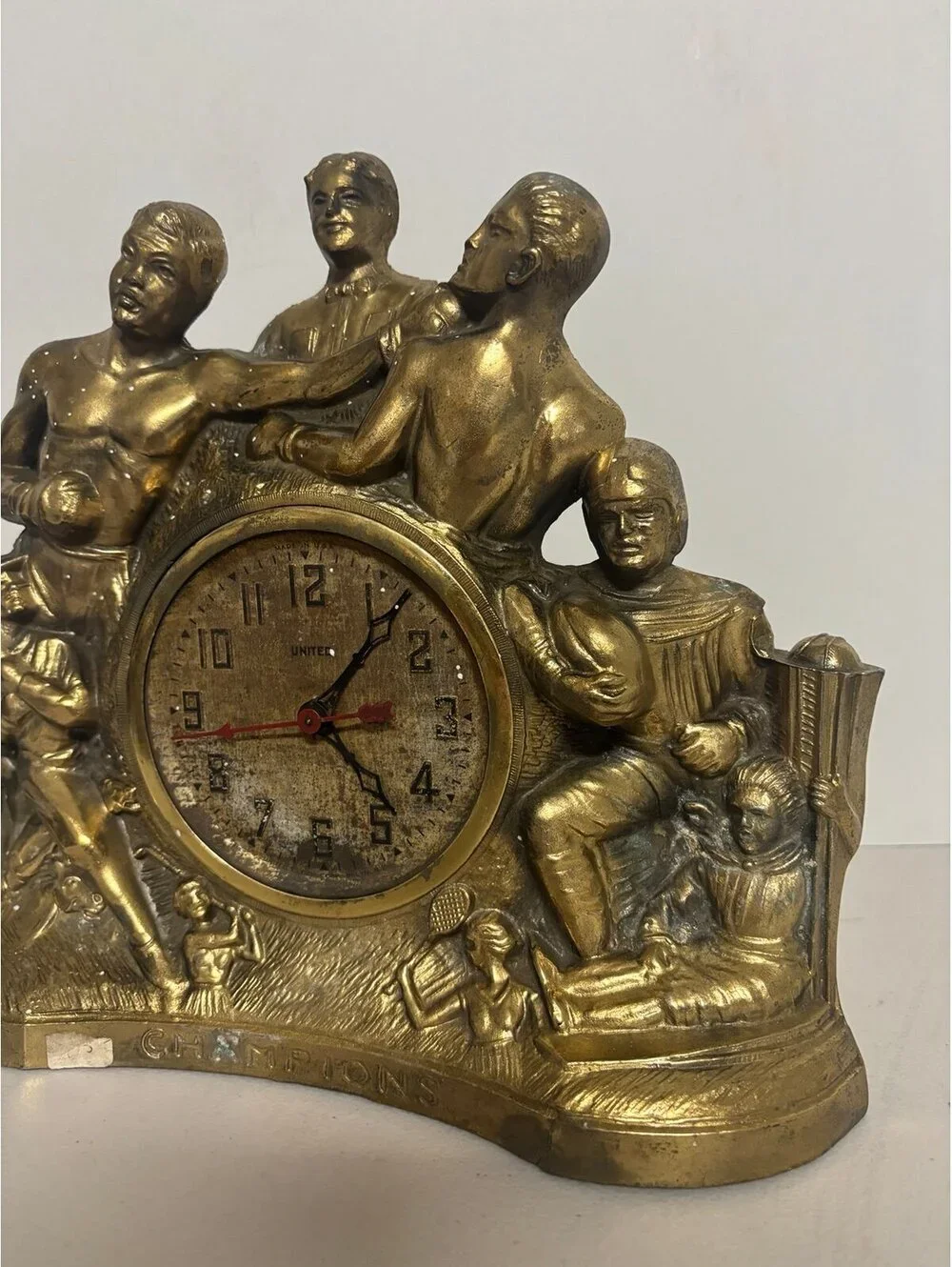 GOLDEN AGE BOXING CHAMPIONSHIP CLOCK-LOUIS, SCHMELING, BABE RUTH,RED GRANGE, ETC